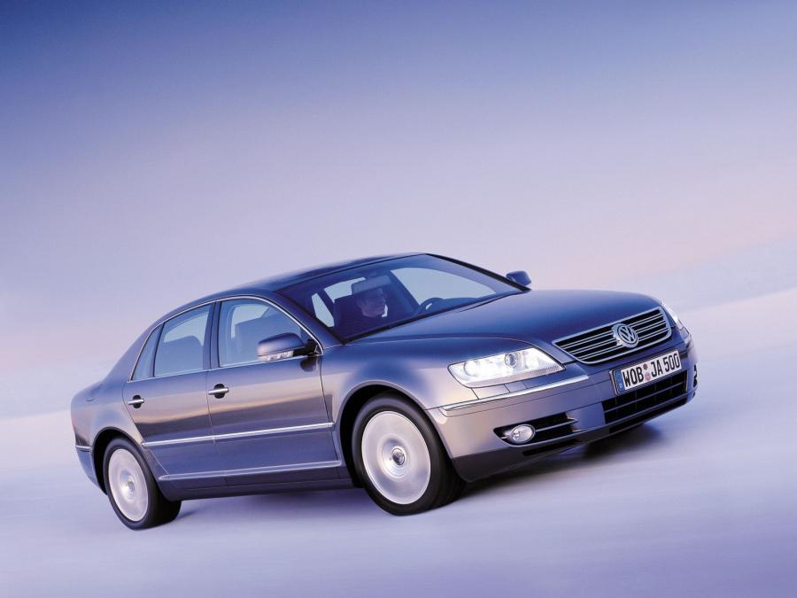  Volkswagen Phaeton V8 2002 года  (фото 7 из 12)